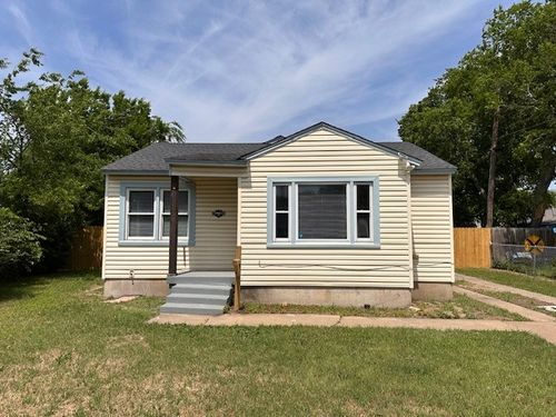 4904 Dilworth Ct, Fort Worth, TX, 76116-8837 | Card Image