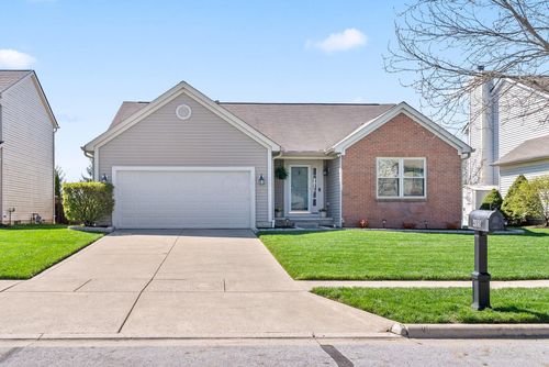 495 Clifden Ct, Sunbury, OH, 43074-8570 | Card Image