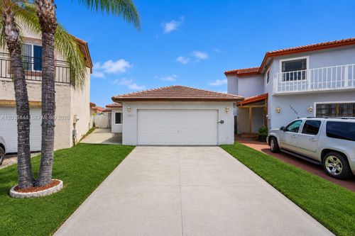 13263 Sw 9th Ter, Miami, FL, 33184-1932 | Card Image