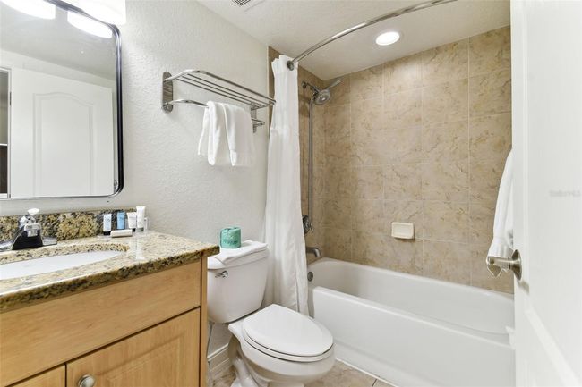 507 - 11605 Gulf Blvd, Condo with 2 bedrooms, 2 bathrooms and null parking in TREASURE ISLAND FL | Image 34