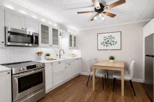 unit-34e-400 Glendale Rd, HAVERTOWN, PA, 19083-3166 | Card Image