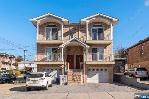 465B Cliff St, Fairview, NJ, 07022 | Card Image