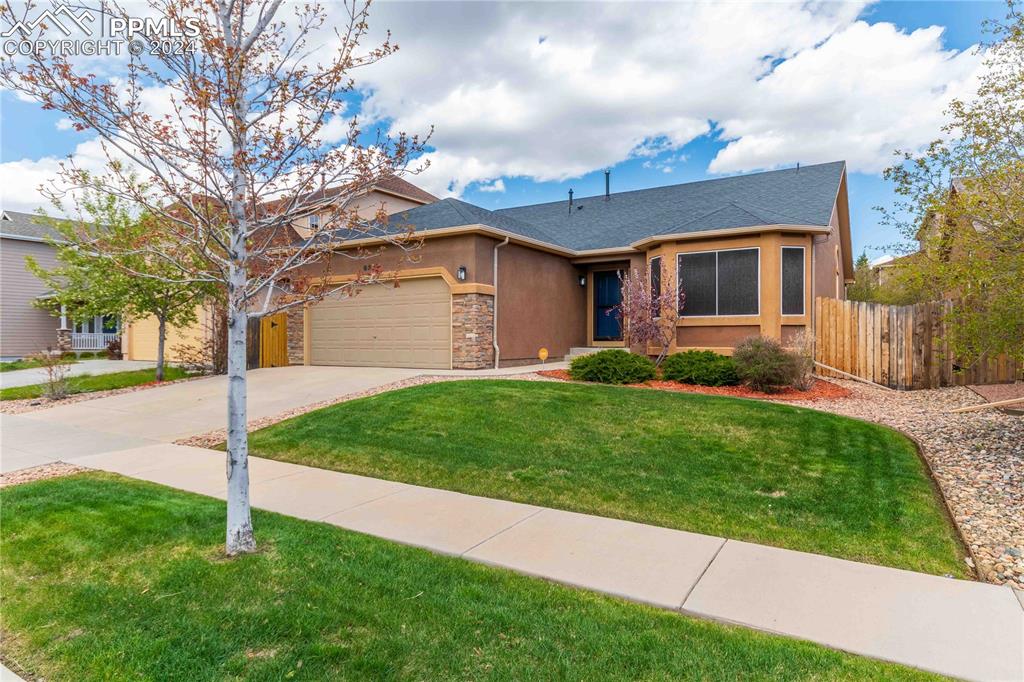 Sundance Kid Dr, Colorado Springs, CO 80923