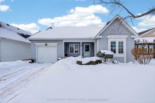 15 Abbey Dawn Drive, Loyalist, ON, K0H1G0 | Card Image