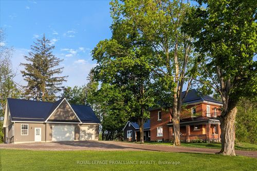 831 Bland Line, Cavan, ON, L0A1C0 | Card Image