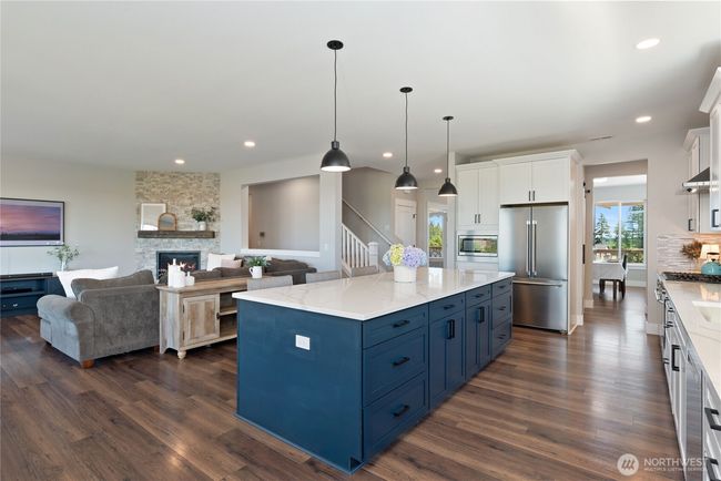 Beautiful Calacatta countertops | Image 8