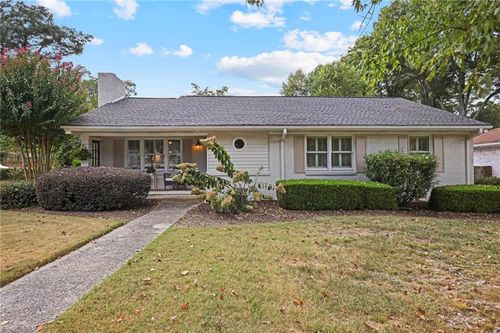 425 Freyer Dr Ne, Marietta, GA, 30060-1407 | Card Image