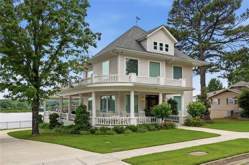 601 River St, Ozark, AR, 72949-3129 | Card Image
