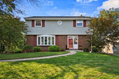 4077 Benden Cir, House other with 4 bedrooms, 2 bathrooms and 4 parking in Murrysville PA | Image 1