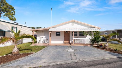 7046 Fairview Village Cir, WINTER HAVEN, FL, 33881-8240 | Card Image