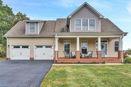 5244 Sundance Rd, Salem, VA, 24153-5807 | Card Image