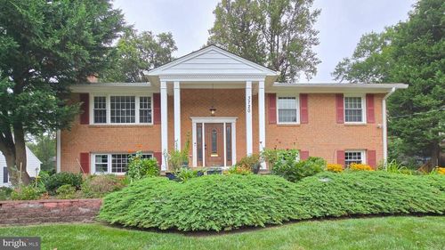 3720 King Arthur Road, ANNANDALE, VA, 22003 | Card Image