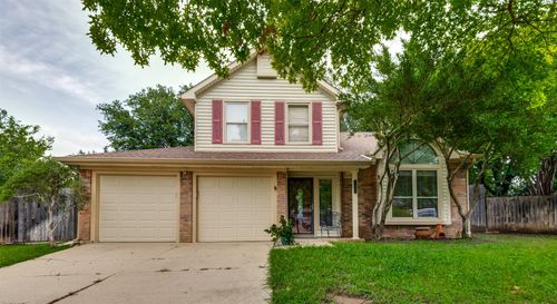 1405 Mapleton Ct, Arlington, TX, 76018-1284 | Card Image