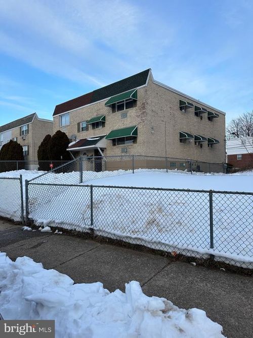 9405 Kirkwood Rd, Philadelphia, PA, 19114-2605 | Card Image