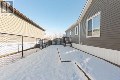 152 Card Cres, House other with 4 bedrooms, 2 bathrooms and 2 parking in Fort Mcmurray AB | Image 3