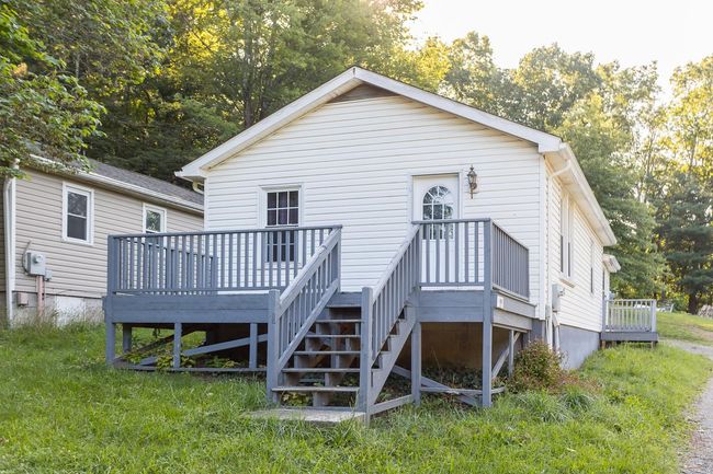 99 Sharp Hill Ln, House other with 2 bedrooms, 1 bathrooms and null parking in HINTON VA | Image 4