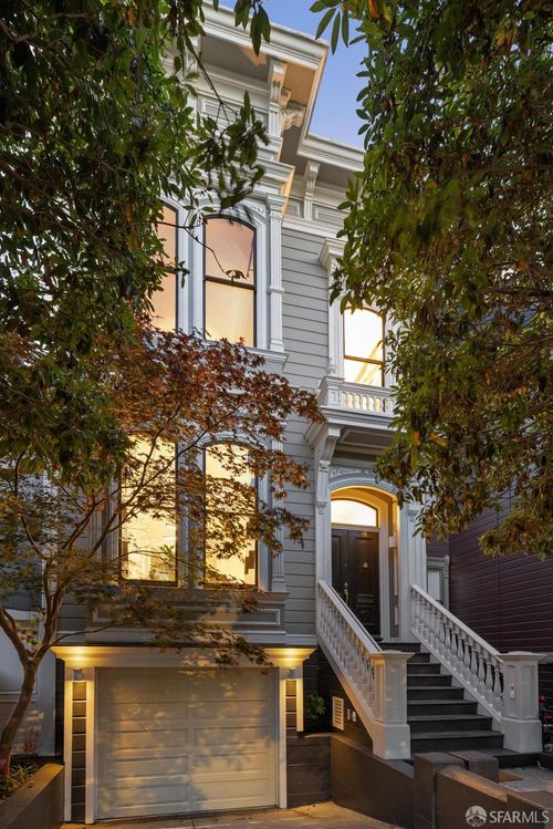 49 Hill St, San Francisco, CA, 94110-2312 | Card Image