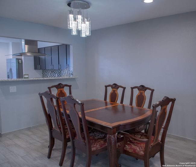 Breakfast Bar | Image 7