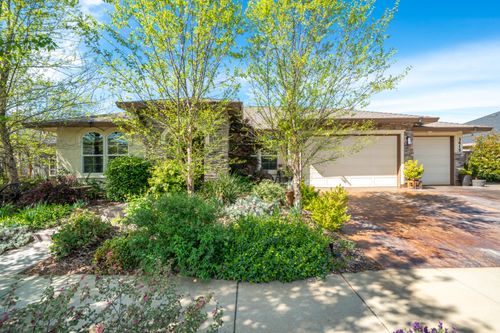 3415 Hotlam Rd, Redding, CA, 96002-9140 | Card Image