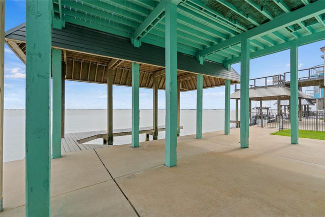 Grat covered space to beat the heat and relax or cook out. | Image 34