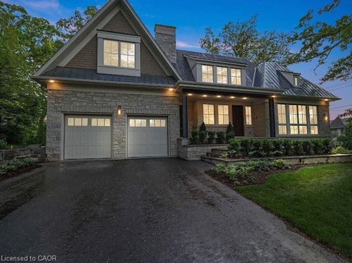 1322 Minaki Rd, Mississauga, ON, L5G2X4 | Card Image