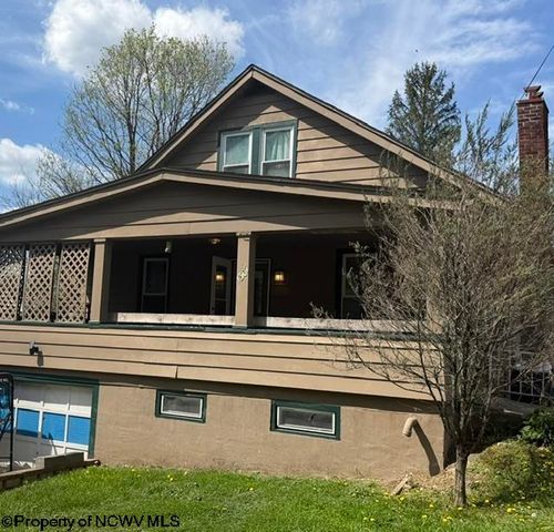 1307 Robin Ln, Fairmont, WV, 26554-1854 | Card Image