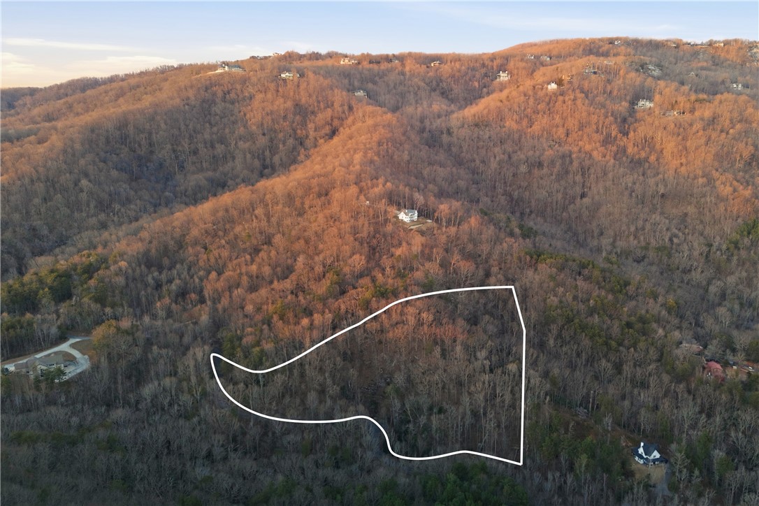 Land in Landrum