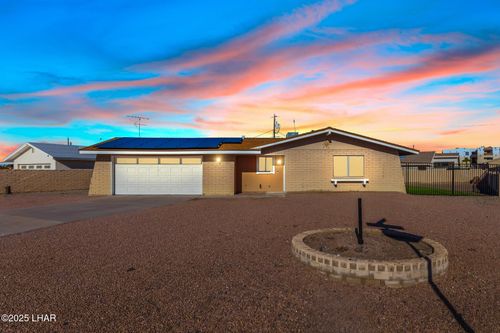 1785 Beavertail Dr, Lake Havasu City, AZ, 86403-6641 | Card Image