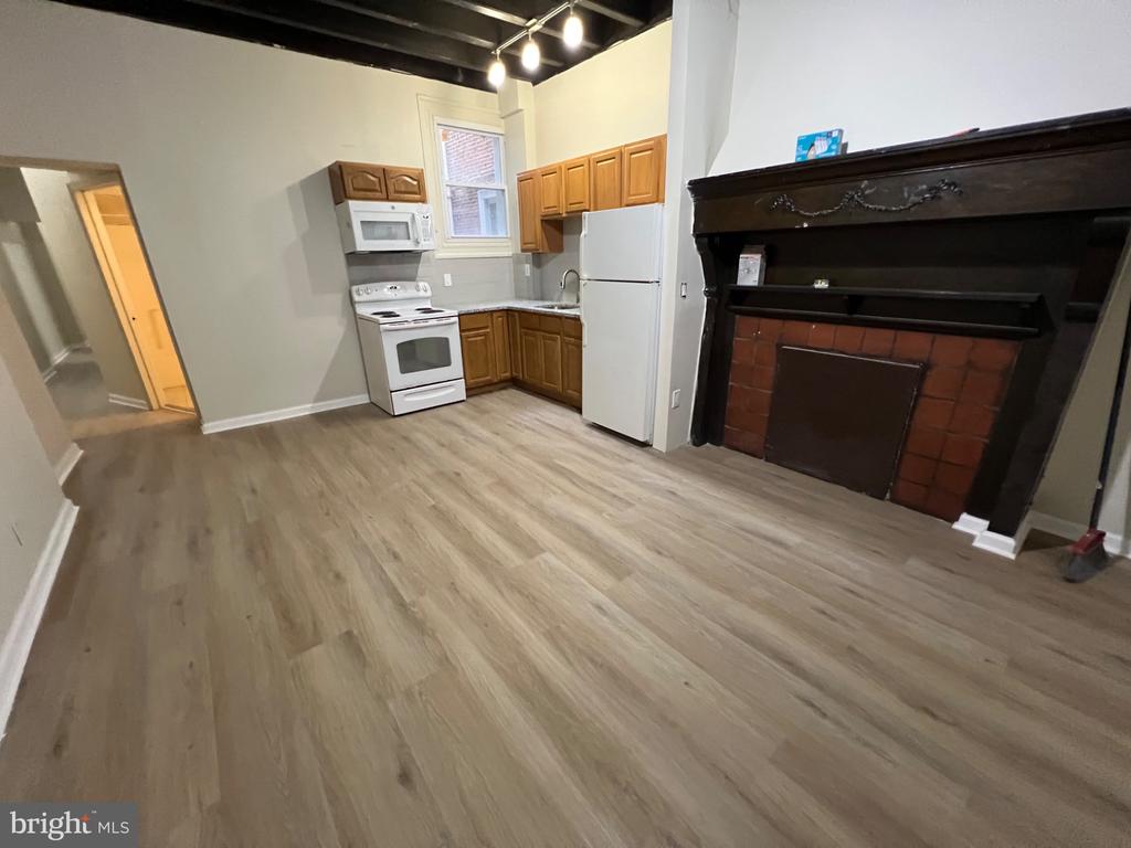 Residential Lease in PHILADELPHIA 2