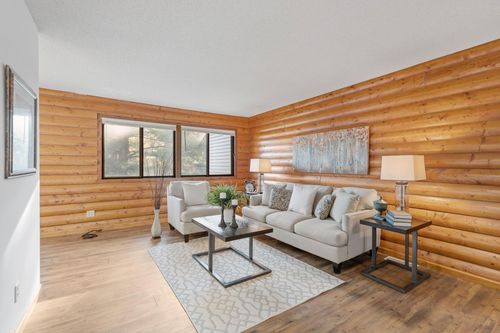 13573 Everton Ave, Apple Valley, MN, 55124-4603 | Card Image