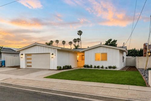 3578 Gaylord Ct, San Diego, CA, 92117-1022 | Card Image