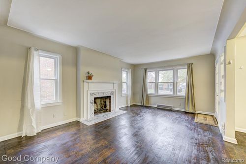 18501 Mendota St, Detroit, MI, 48221-1986 | Card Image