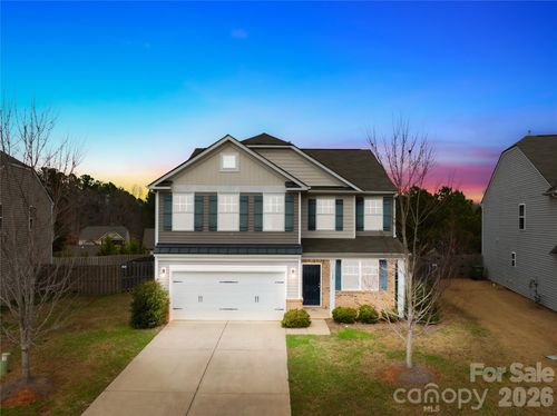 124 Tasman Dr, Mount Holly, NC, 28120-7704 | Card Image