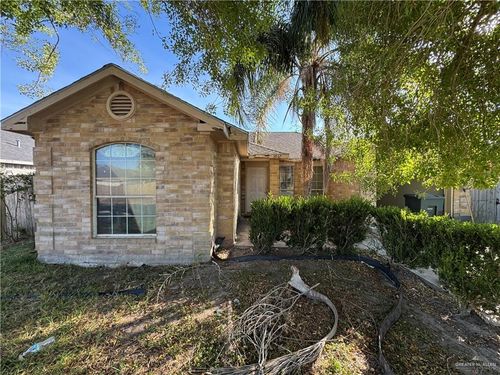 3017 Vista Verde Cir S, Harlingen, TX, 78552-5085 | Card Image