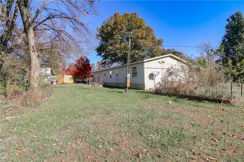 218 Nw 1771st Rd, Kingsville, MO, 64061-9160 | Card Image