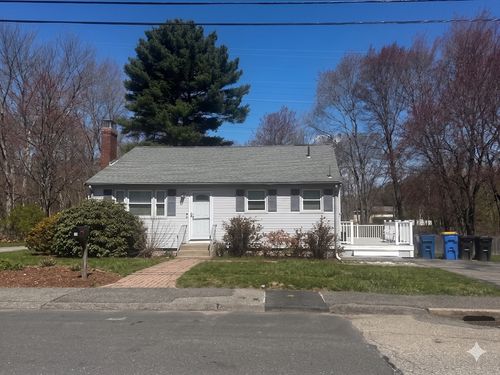 13-13 Virginia Cir, Randolph, MA, 02368-5151 | Card Image