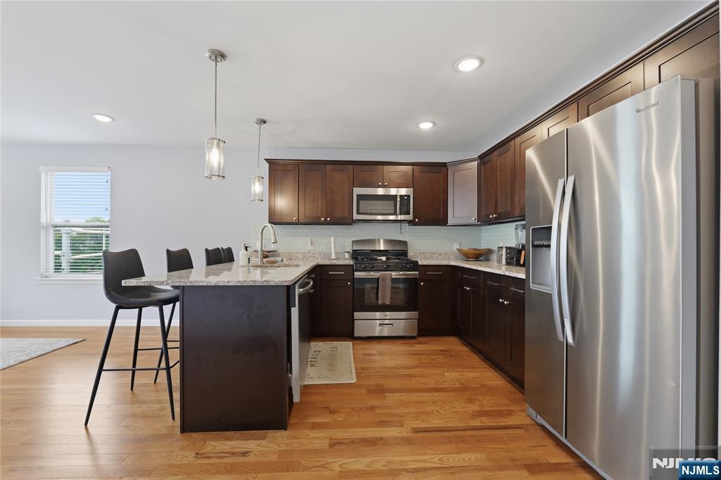 Residential Income in Newark 5