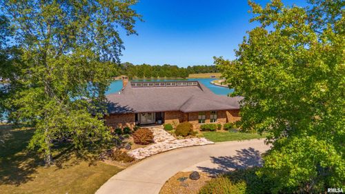 1416 County Road 718 E, Carmi, IL, 62821-4822 | Card Image