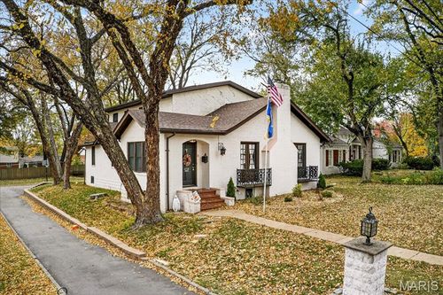 414 Harrison St, Florissant, MO, 63031-5806 | Card Image