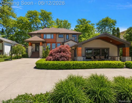 1345 E Lake Dr, Novi, MI, 48377-1442 | Card Image