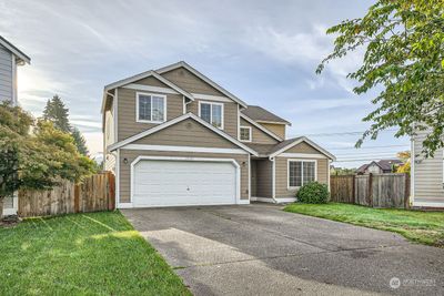 15121 87th Avenue E, House other with 4 bedrooms, 2 bathrooms and 2 parking in Puyallup WA | Image 2