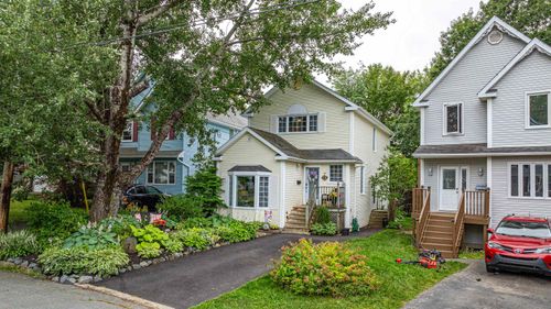 7 Penstock Crt, Middle Sackville, NS, B4E2L6 | Card Image