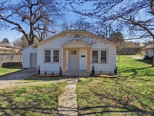 1115 N Garfield Ave, Sand Springs, OK, 74063-7320 | Card Image