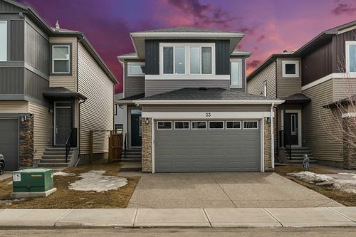 33 Savanna Row Ne, Home with 4 bedrooms, 3 bathrooms and 2 parking in Calgary AB | Card Image