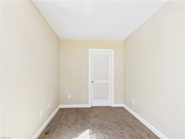 2012 Mark Pine Rd, House other with 2 bedrooms, 3 bathrooms and null parking in Hayes VA | Image 24