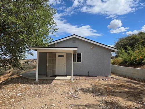 b-6467 Oak Hill Rd, Oak Hills, CA, 92344-0724 | Card Image