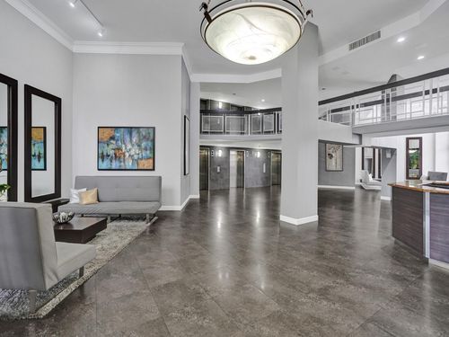 apt-723-200 Leslie Dr, Hallandale Beach, FL, 33009-7316 | Card Image