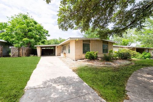 435 Sharon Dr, San Antonio, TX, 78216-7442 | Card Image