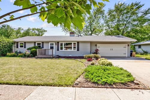 305 Illini Dr, Minooka, IL, 60447-8737 | Card Image