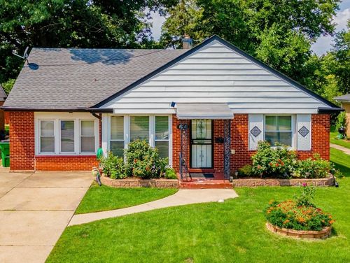 920 Suffolk Ave, Westchester, IL, 60154-2742 | Card Image